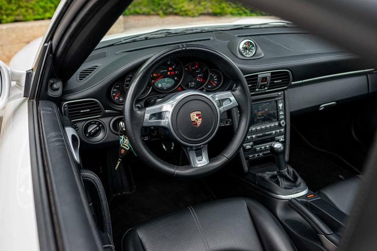 Porsche 997.2 Carrera GTS