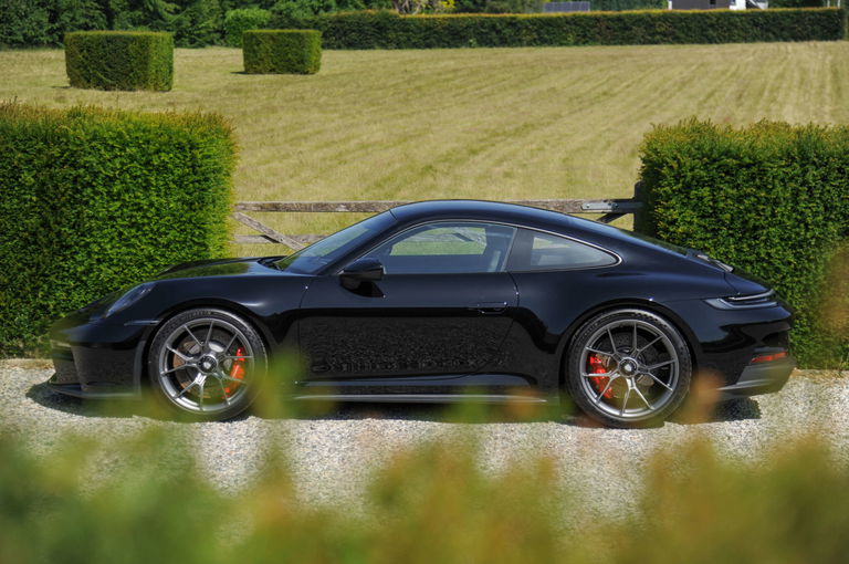 Porsche 992 GT3 Touring