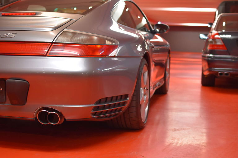 Porsche 996 Carrera 4S