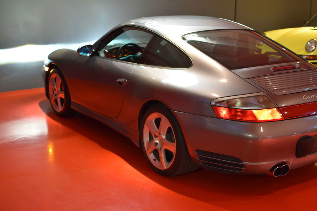 Porsche 996 Carrera 4S