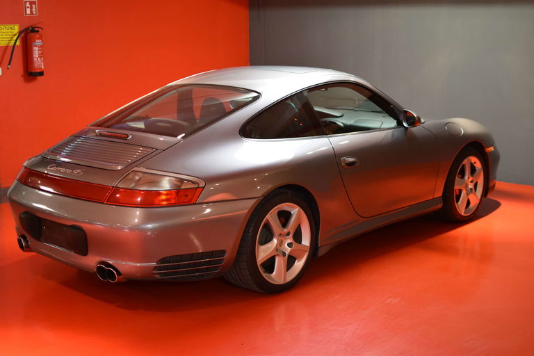 Porsche 996 Carrera 4S