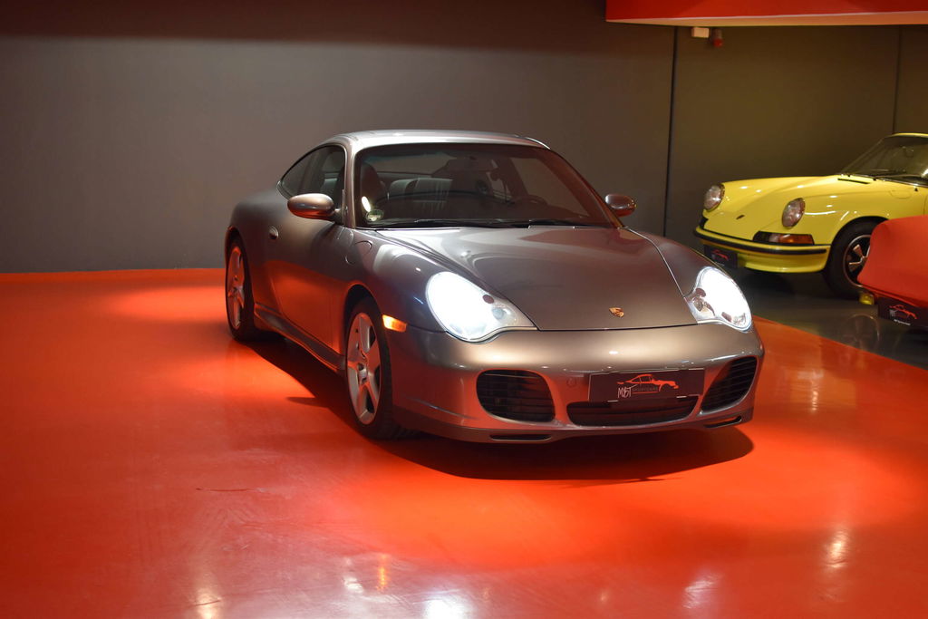 Porsche 996 Carrera 4S