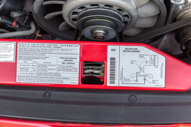 Porsche 993 Carrera 4