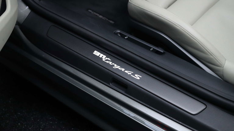 Porsche 992 Targa 4S