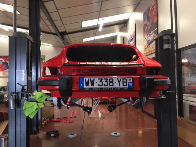 Porsche 911 Carrera 3.2