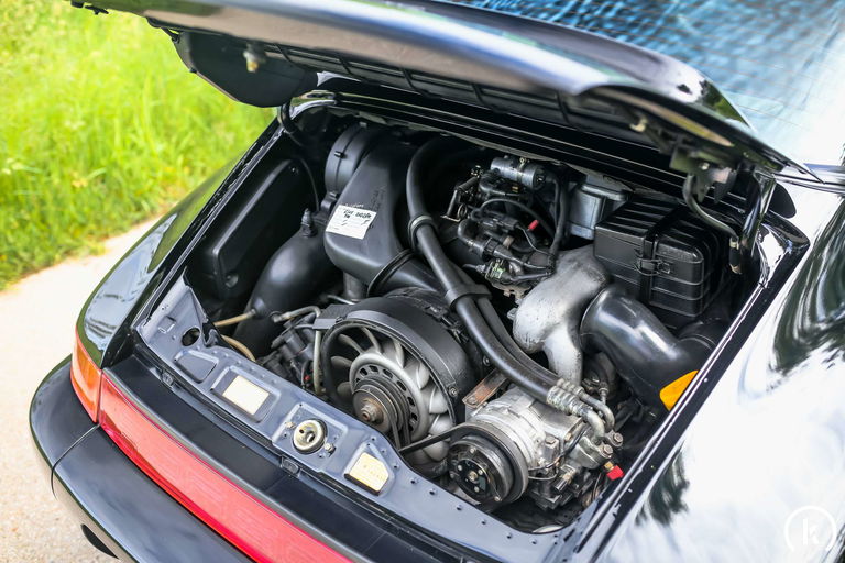 Porsche 964 Carrera 4