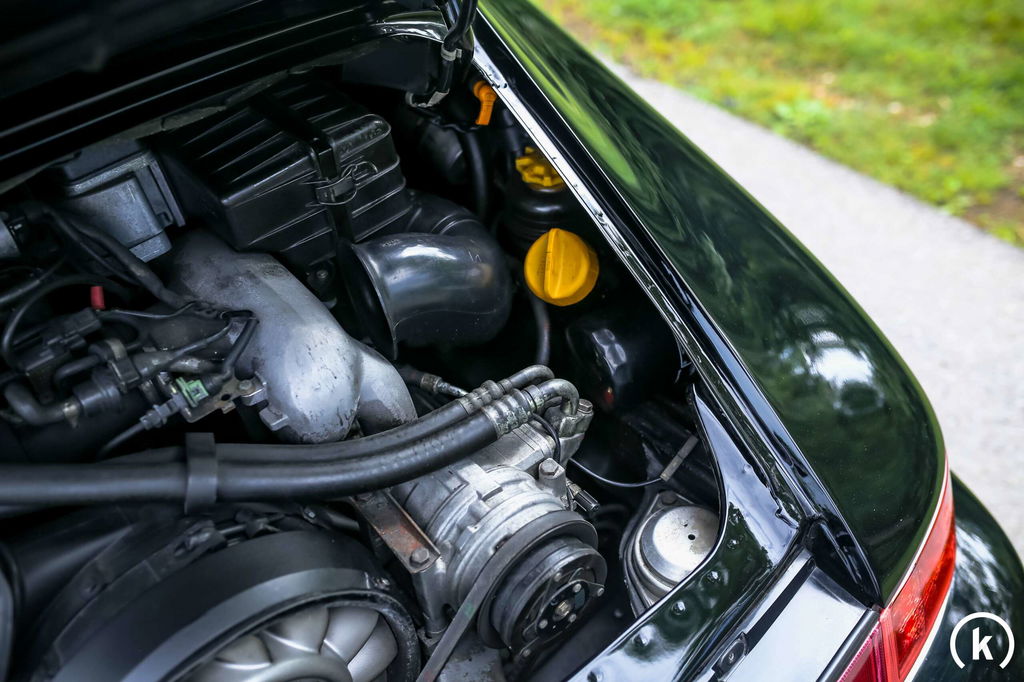 Porsche 964 Carrera 4