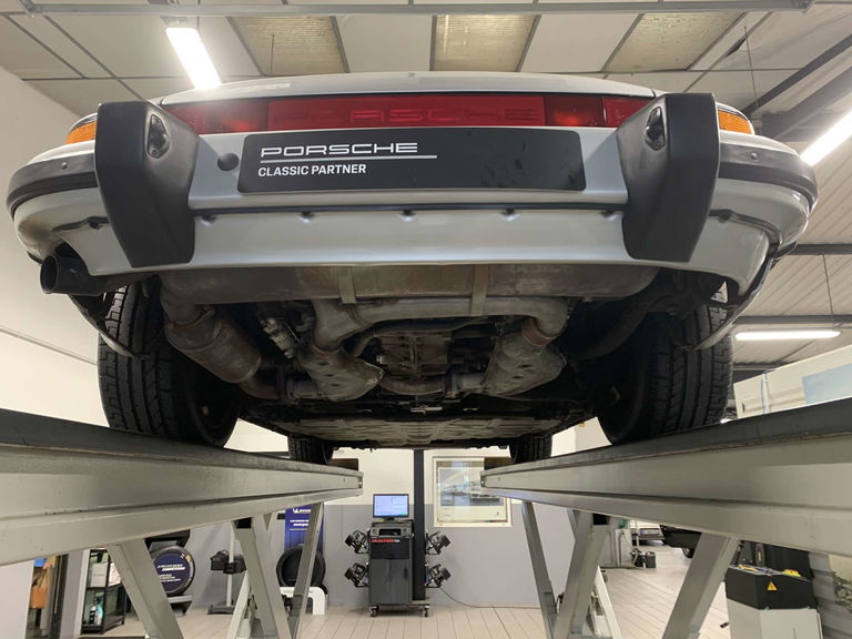 Porsche 911 Carrera 3.2 Speedster