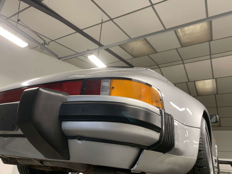 Porsche 911 Carrera 3.2 Speedster