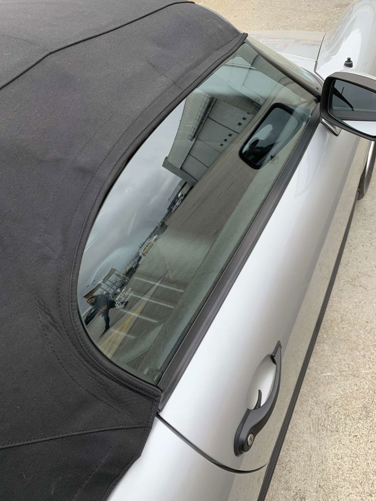 Porsche 911 Carrera 3.2 Speedster