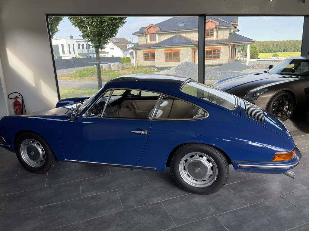 Porsche 912