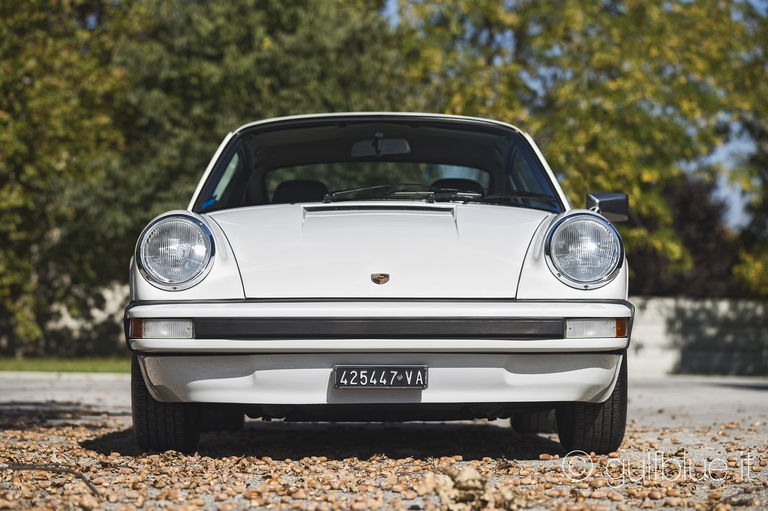 Porsche 911 Carrera 2,7