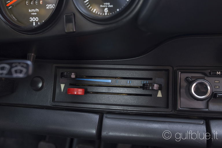 Porsche 911 Carrera 2,7