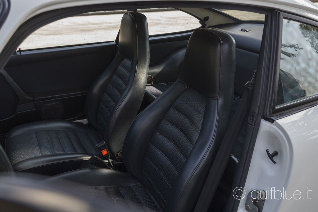 Porsche 911 Carrera 2,7