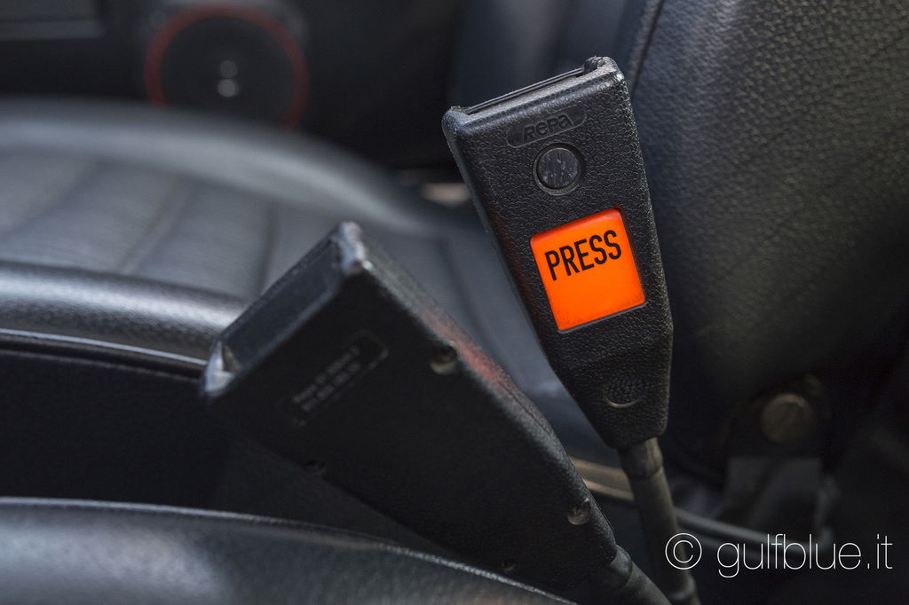 Porsche 911 Carrera 2,7