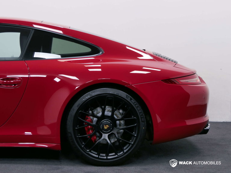 Porsche 991 Carrera 4 GTS