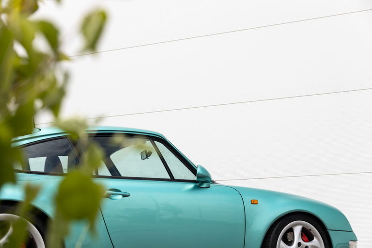 Porsche 993 Carrera 4S