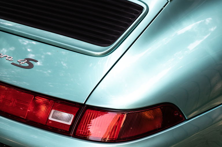Porsche 993 Carrera 4S