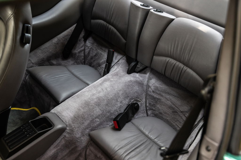 Porsche 993 Carrera 4S