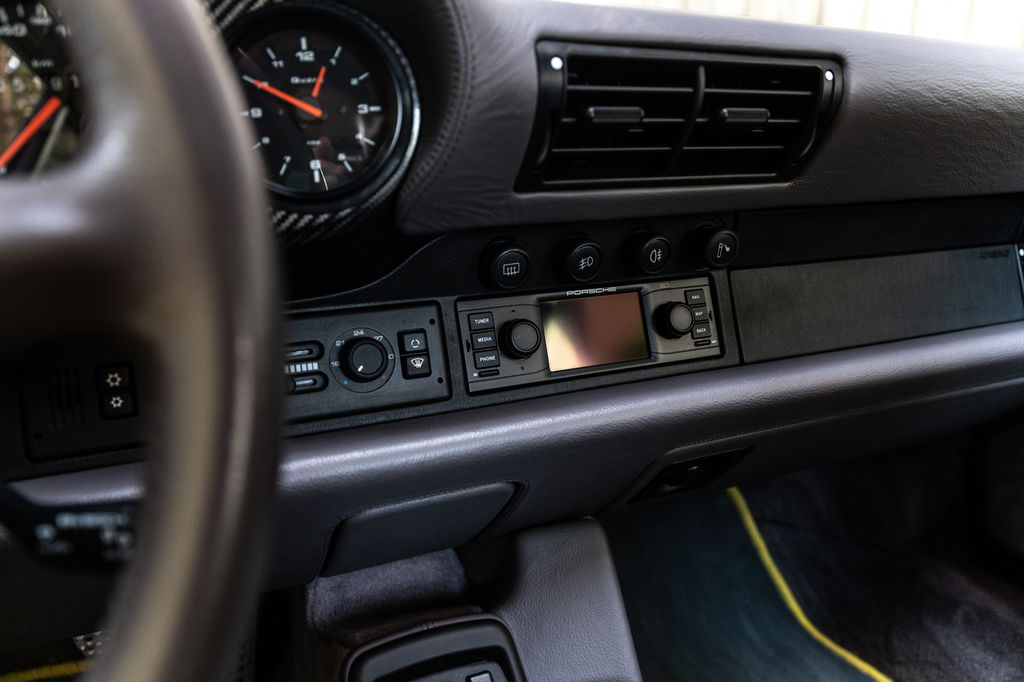 Porsche 993 Carrera 4S