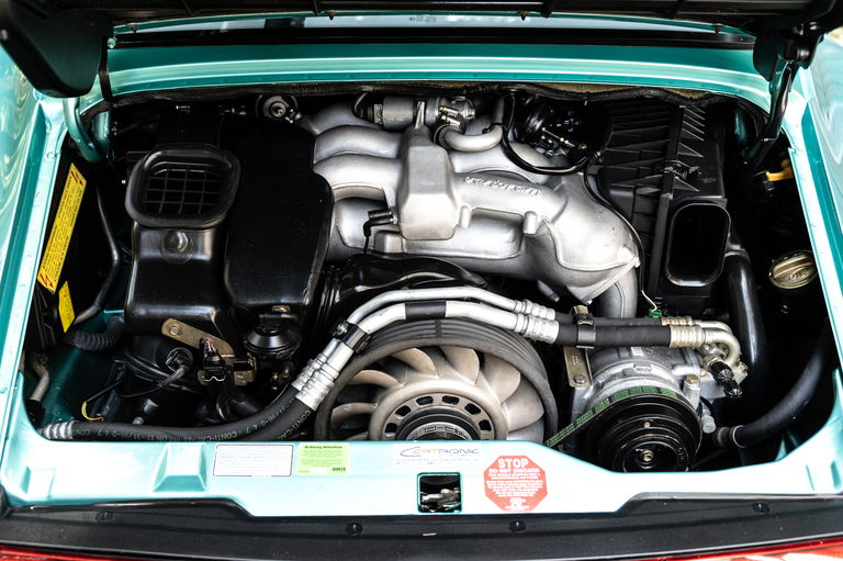 Porsche 993 Carrera 4S