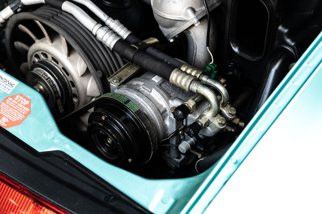 Porsche 993 Carrera 4S