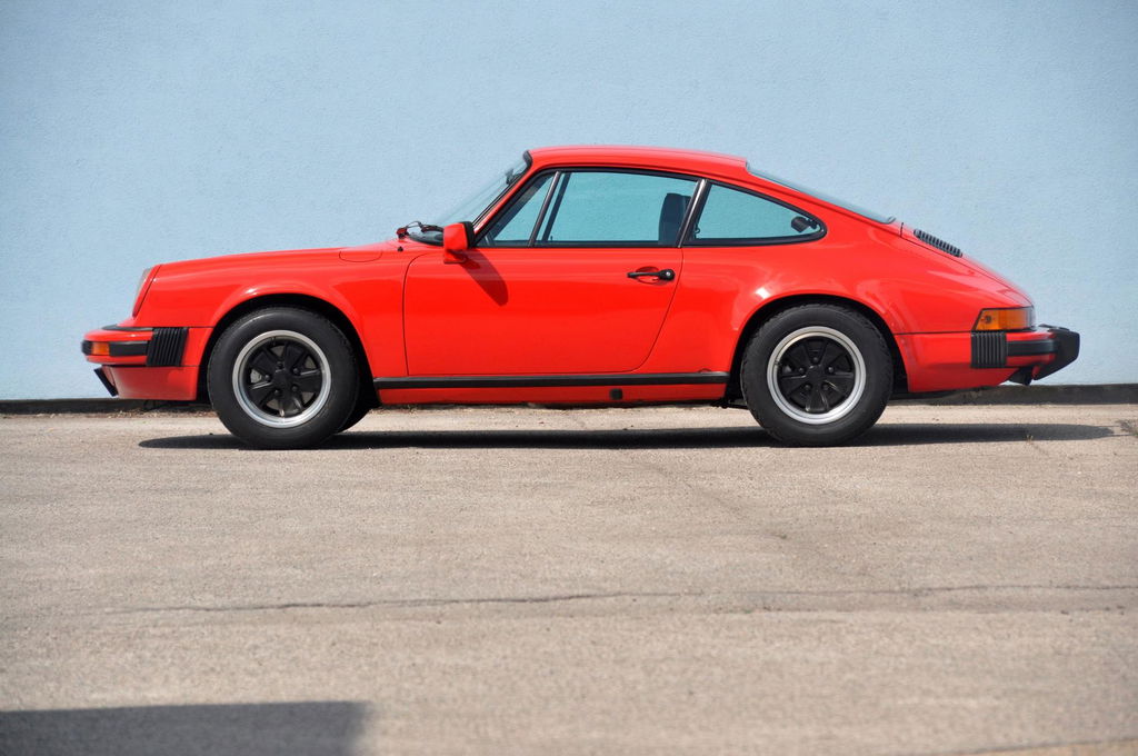 Porsche 911 Carrera 2,7