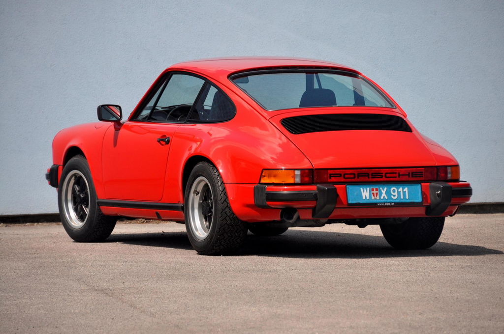 Porsche 911 Carrera 2,7