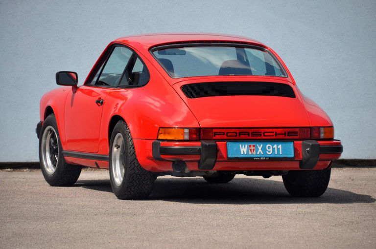 Porsche 911 Carrera 2,7