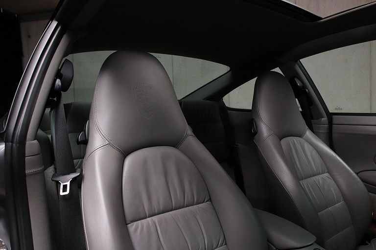 Porsche 996 Carrera 4S