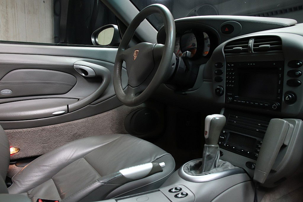 Porsche 996 Carrera 4S