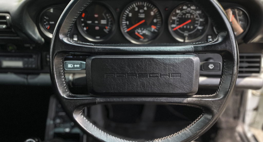 Porsche 911 Turbo 3.3