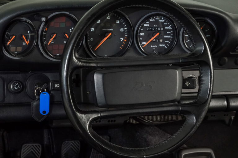 Porsche 964 Carrera RS