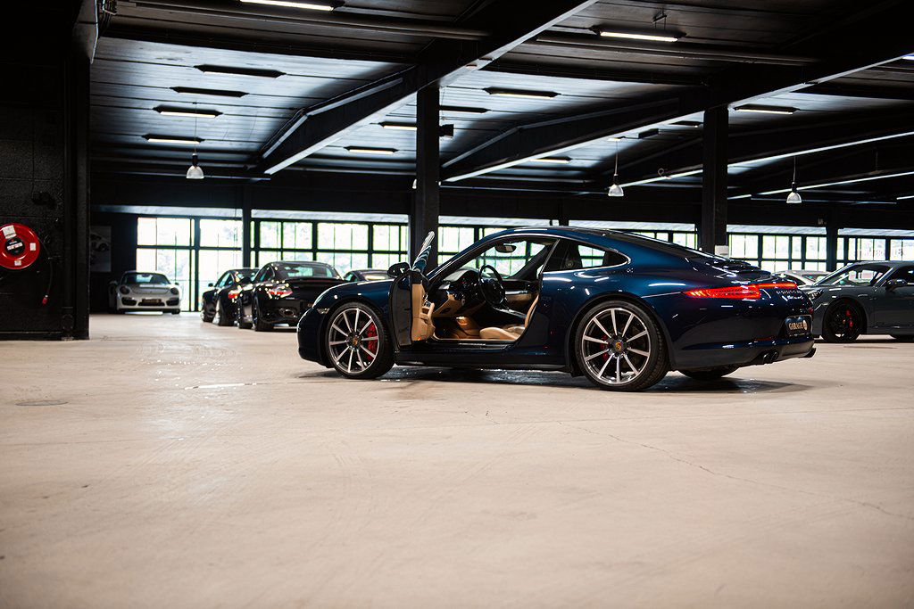 Porsche 991 Carrera 4S