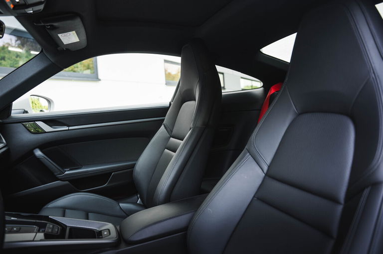 Porsche 992 Carrera S