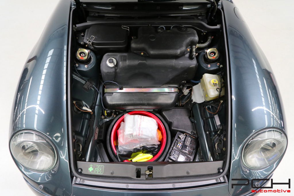 Porsche 993 Carrera 4