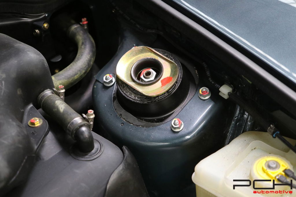 Porsche 993 Carrera 4