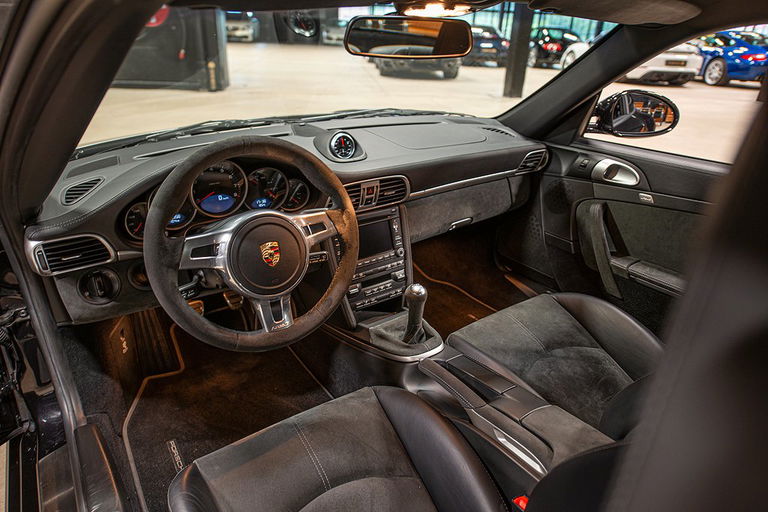 Porsche 997.2 Carrera GTS