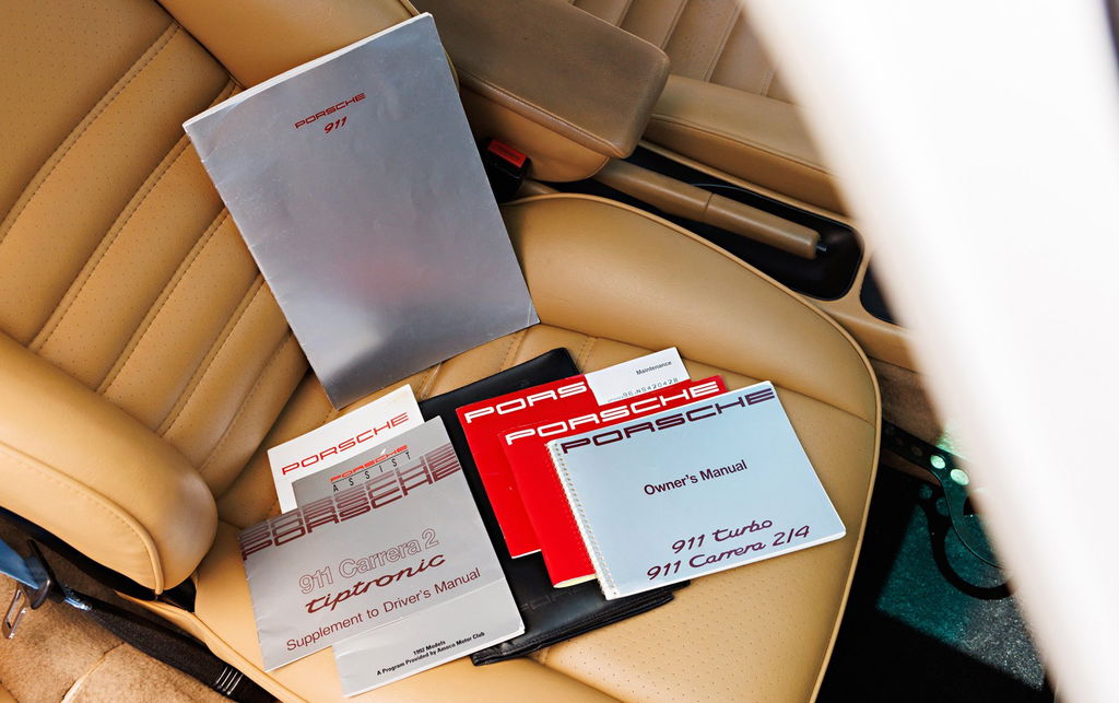 Porsche 964 Carrera 2