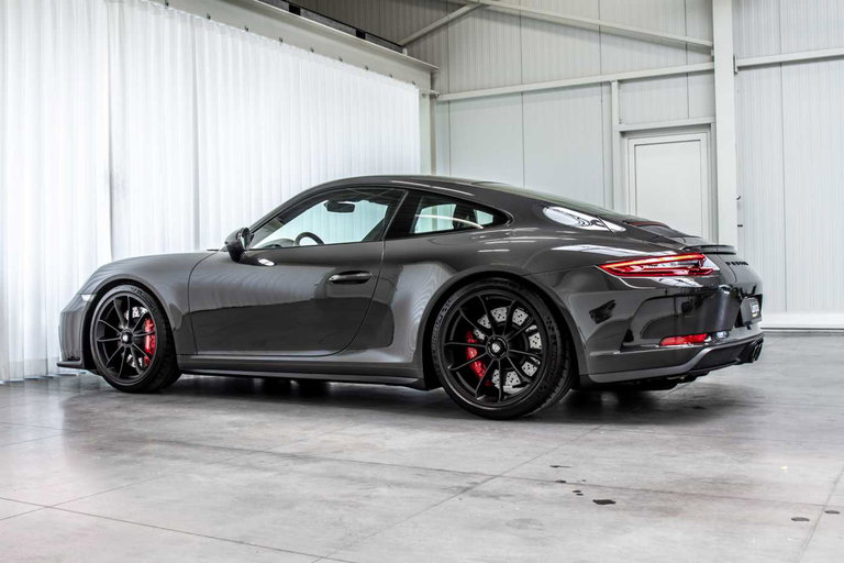 Porsche 991.2 GT3 Touring