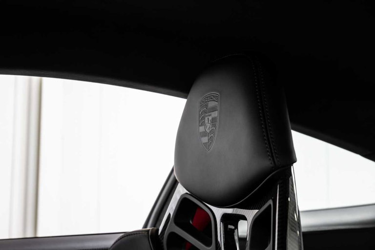 Porsche 991.2 GT3 Touring