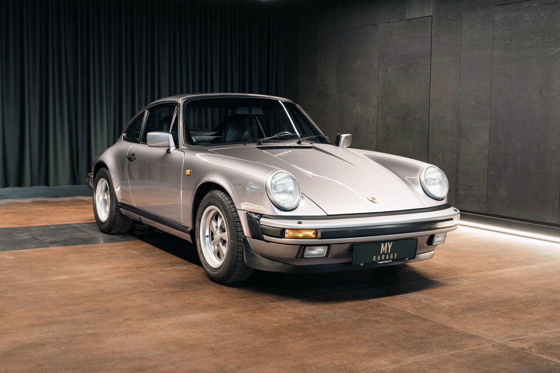 Porsche 911 Carrera 3.2 - For sale & Buyer's Guide 