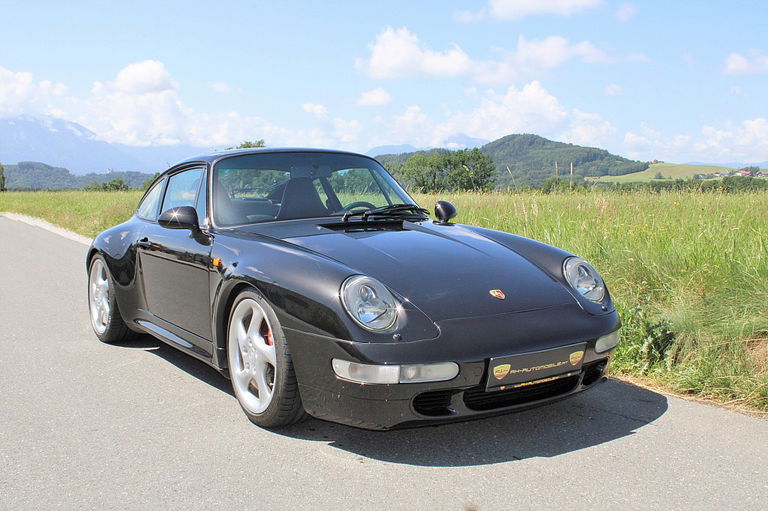 Porsche 993 Carrera 4S