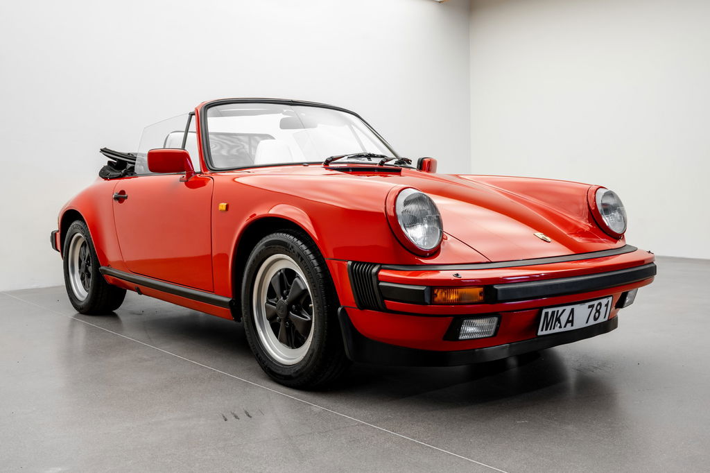 Porsche 911 Carrera 3.2