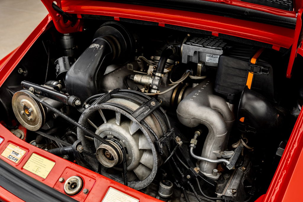 Porsche 911 Carrera 3.2