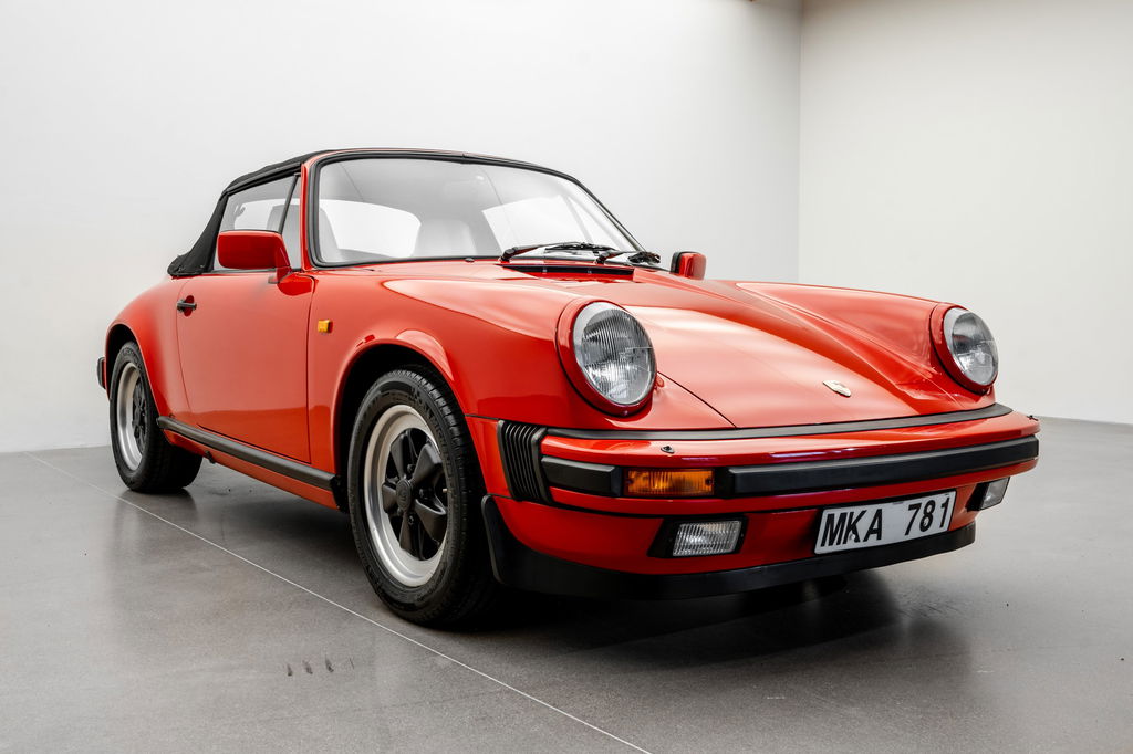 Porsche 911 Carrera 3.2