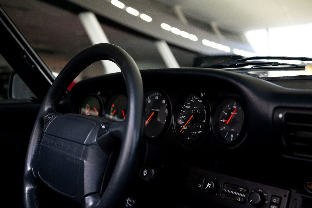 Porsche 964 Carrera 2