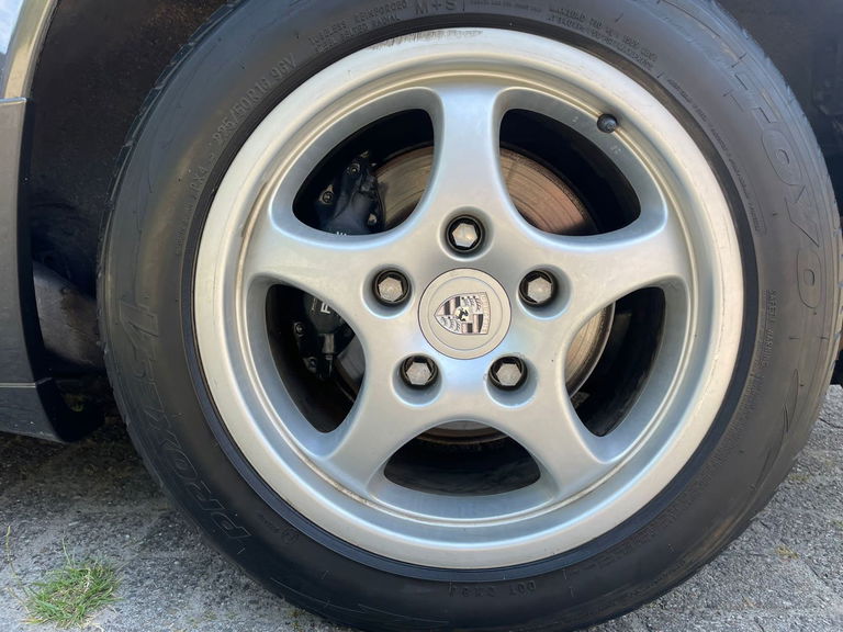 Porsche 964 Carrera 2