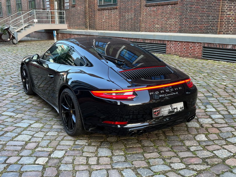 Porsche 991.2 Carrera 4
