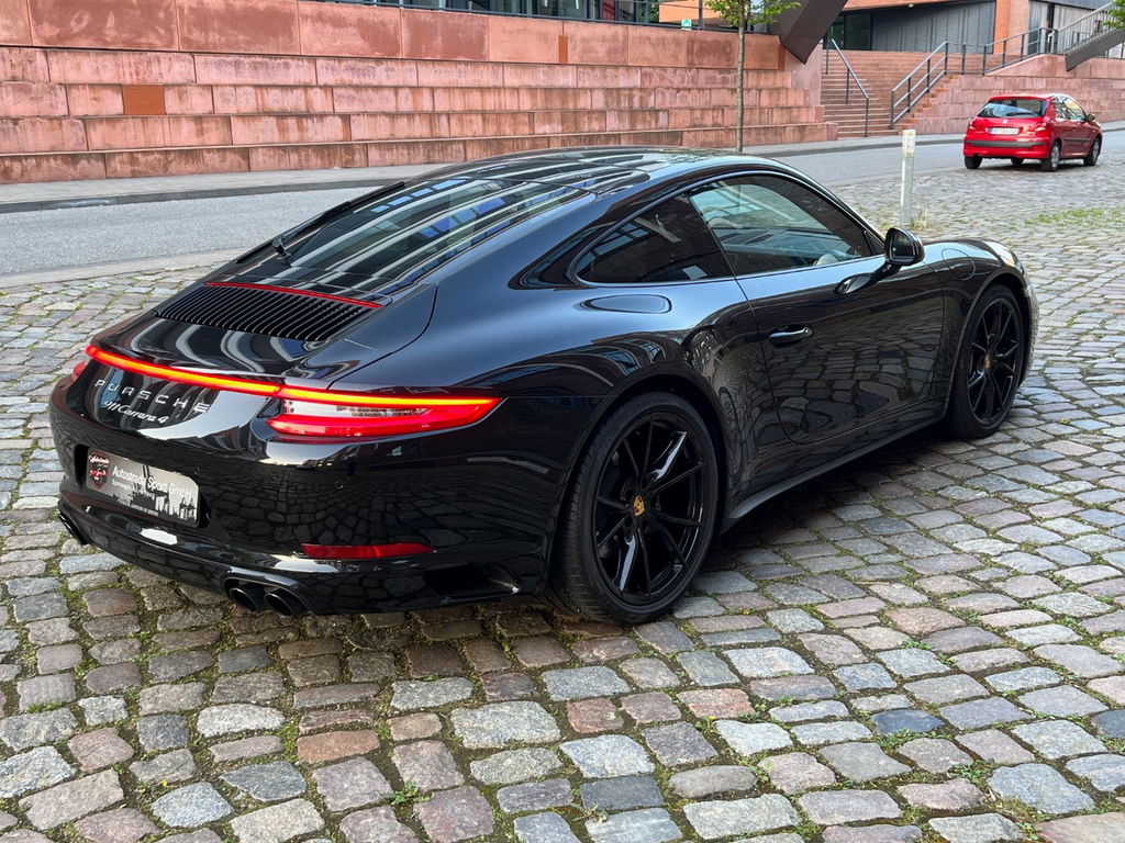 Porsche 991.2 Carrera 4